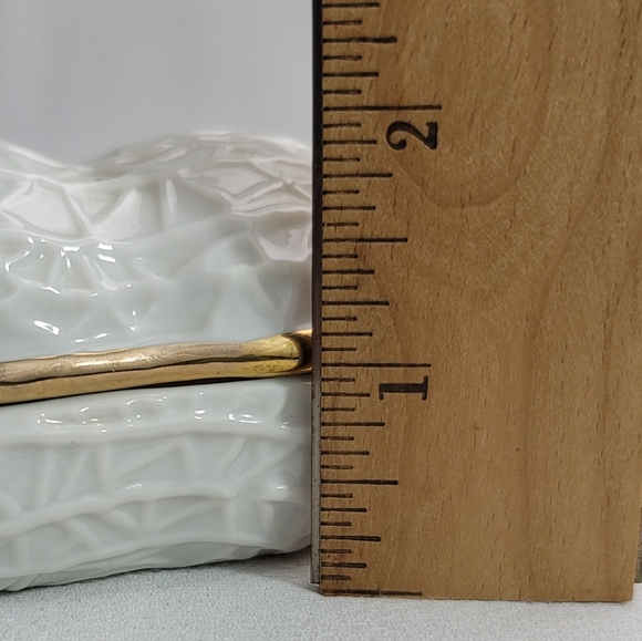 Vtg Enesco Japan Peanut Shaped Ceramic Trinket Container - Picture 10 of 12